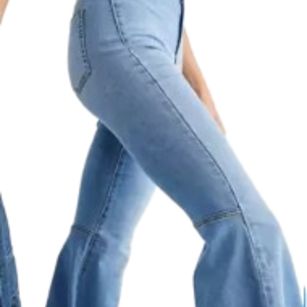 💗HOST PICK💗 Just Float on Flare Free People Jeans - Picture 8 of 13